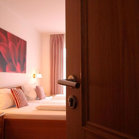 Hotel Waldgasthof Schoening フリーゾイテ 部屋 写真