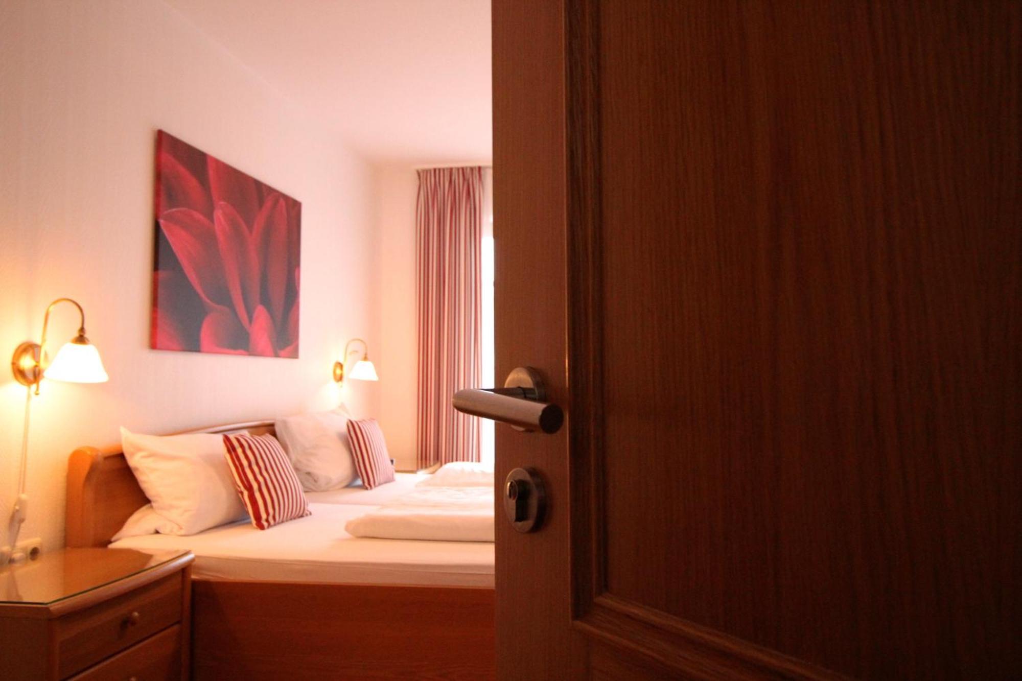 Hotel Waldgasthof Schoening フリーゾイテ 部屋 写真