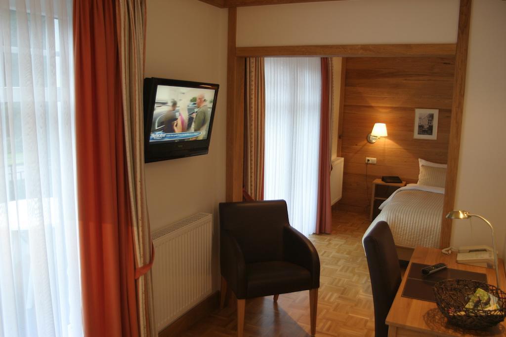 Hotel Waldgasthof Schoening フリーゾイテ エクステリア 写真